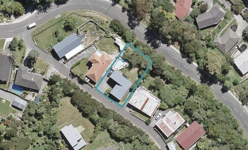 25 Holborn Drive, Stokes Valley, Lower Hutt - Carousel 1