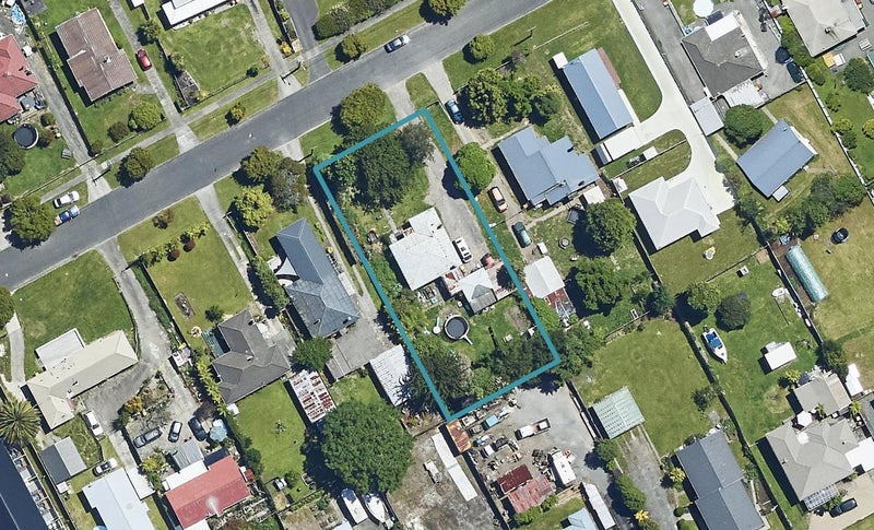 9 Salisbury Road, Fairy Springs, Rotorua - Carousel 1