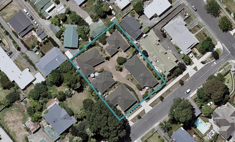 2/703 Charles Street, Raureka, Hastings - Carousel 1