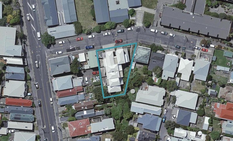 8K Finlay Terrace, Mount Cook, Wellington - Carousel 1