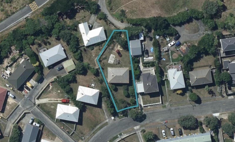 58 Owhiti Street, Titahi Bay, Porirua - Carousel 1
