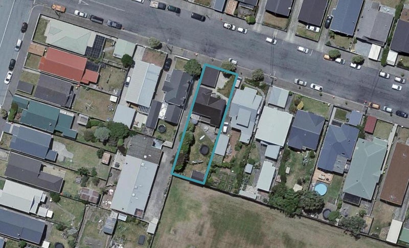 86 Endeavour Street, Lyall Bay, Wellington - Carousel 1