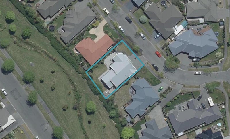 7 Mahuri Street, Parklands, Christchurch - Carousel 1