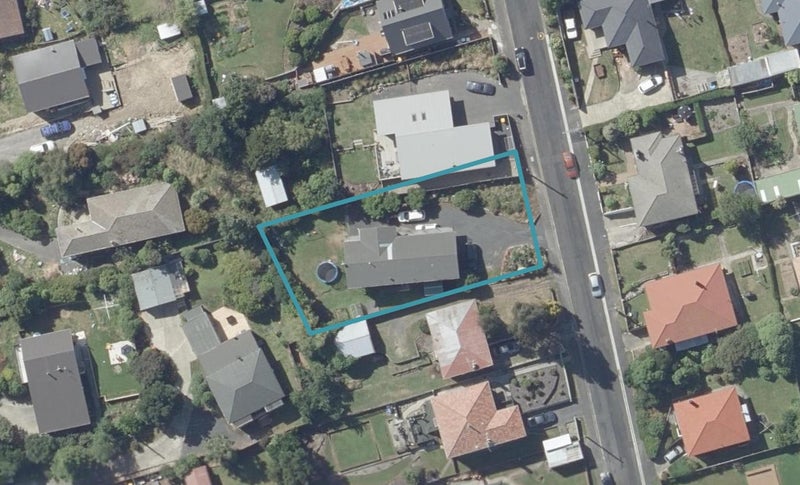 24 Exeter Street, Abbotsford, Dunedin - Carousel 1