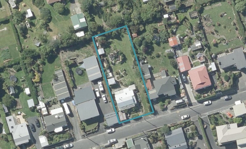 7 Monowai Road, Ravensbourne, Dunedin - Carousel 1