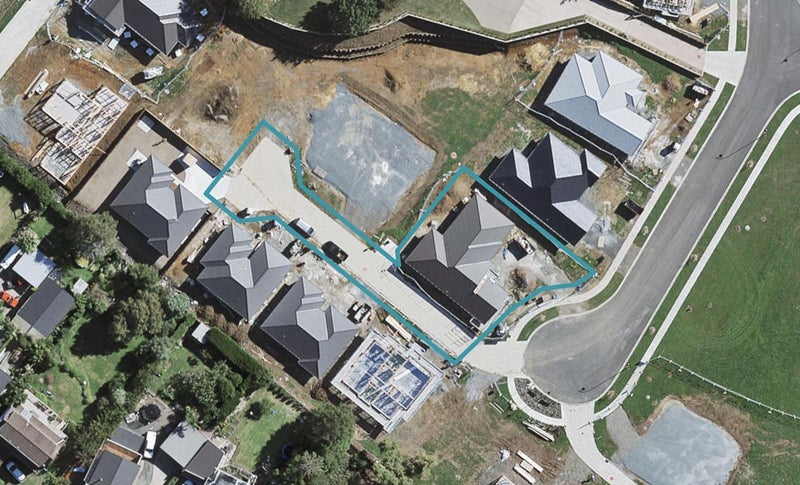 2 Darnika Way, Patumahoe, Pukekohe - Carousel 1