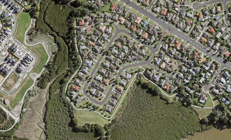 19 Sandwick Drive, Weymouth, Auckland - Carousel 1
