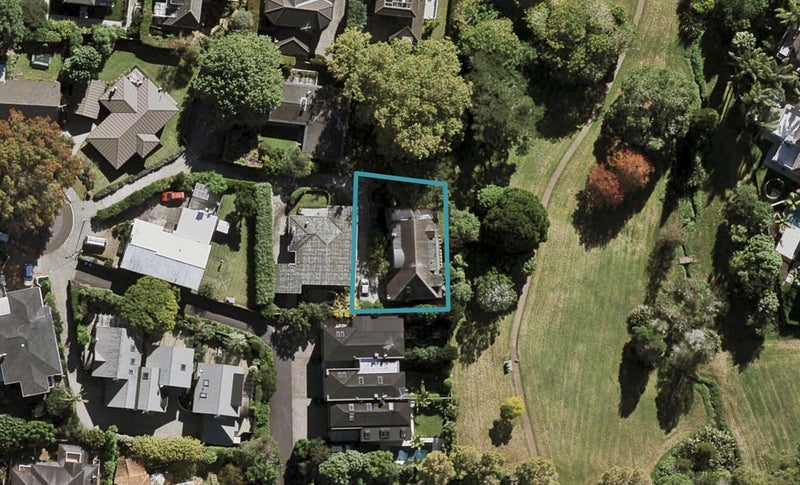 18 Chatfield Place, Remuera, Auckland - Carousel 1