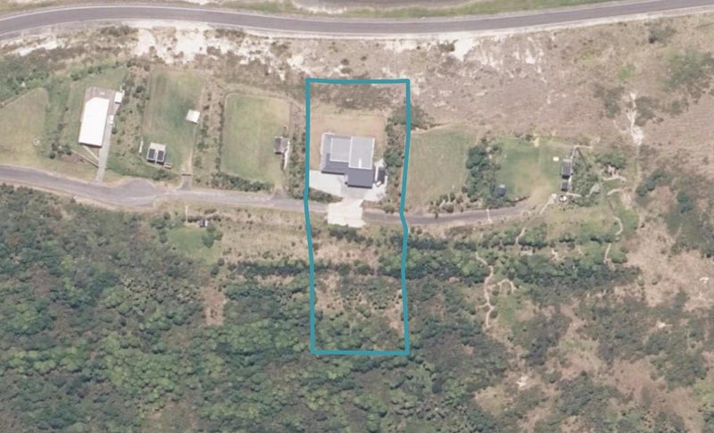8 Mangawhio Drive, MAHIA, Mahia - Carousel 1