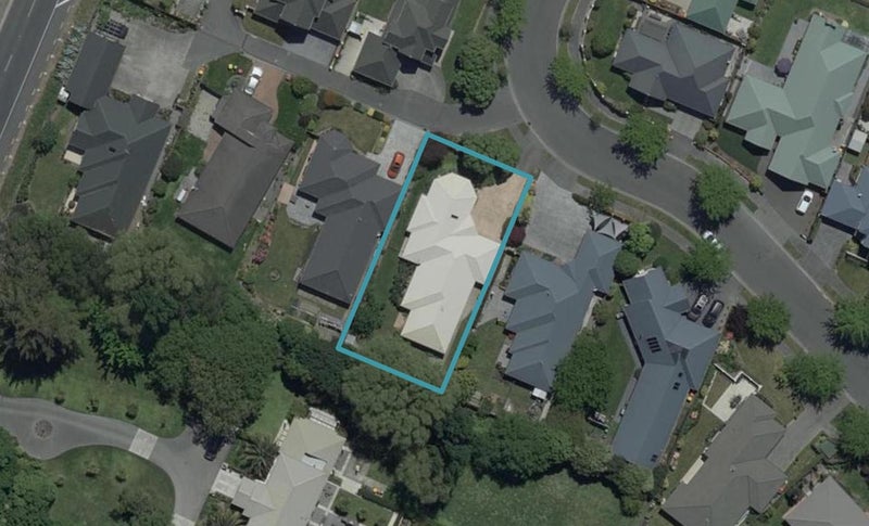35 Chesterfield Mews, Russley, Christchurch - Carousel 1