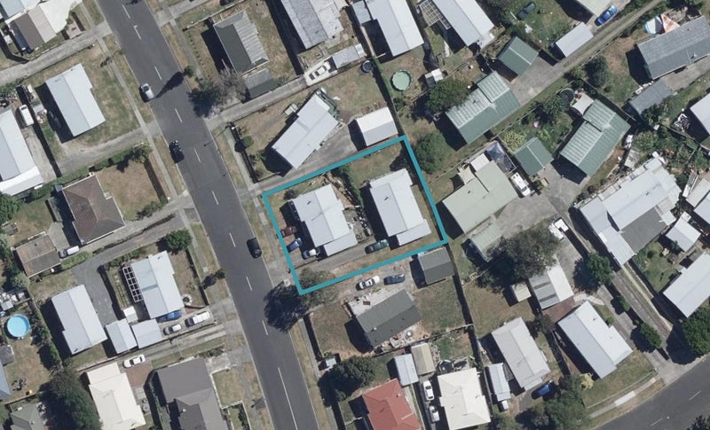19B Lloyd Drive, Nawton, Hamilton - Carousel 1