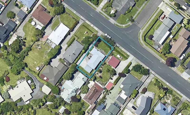 21 Iles Road, Lynmore, Rotorua - Carousel 1