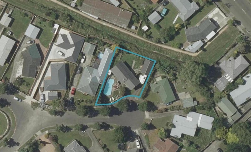 47 Abraham Crescent, Milson, Palmerston North - Carousel 1