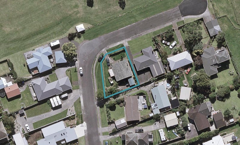 1 Weka Street, Fitzroy, New Plymouth - Carousel 1