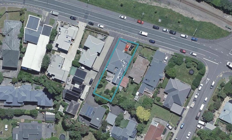 94 Khandallah Road, Khandallah, Wellington - Carousel 1