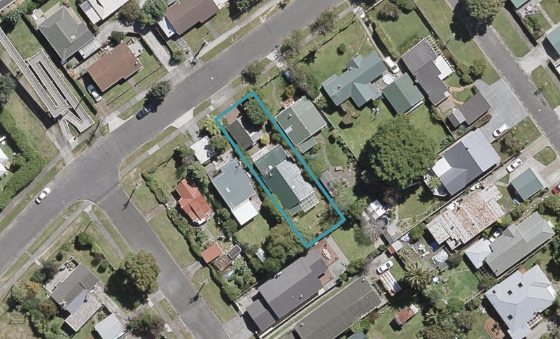 42 Owen Street, Belmont, Lower Hutt - Carousel 1