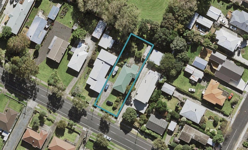 25 Muir Avenue, Mangere Bridge, Auckland - Carousel 1