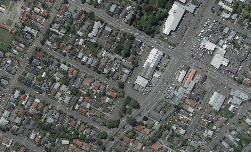 2/19 Isabella Place, Waltham, Christchurch - Carousel 1