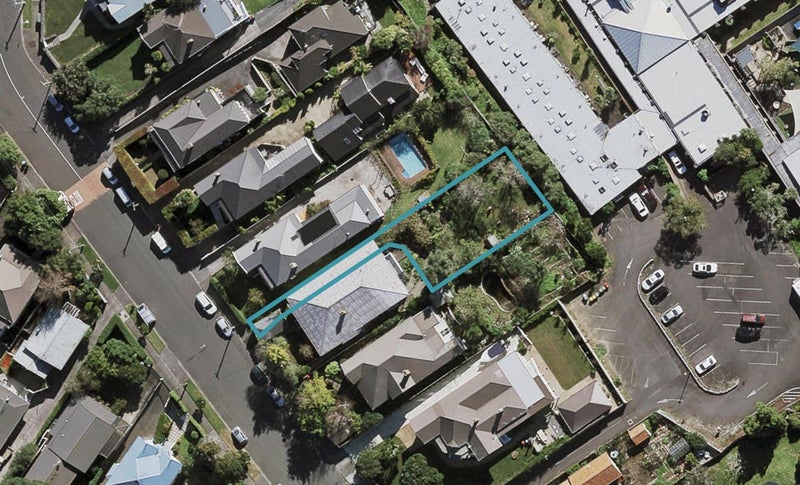 96A Clonbern Road, Remuera, Auckland - Carousel 1