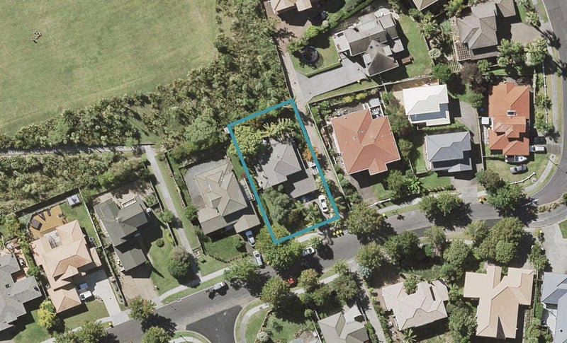 25 Arirang Rise, Pinehill, Auckland - Carousel 1