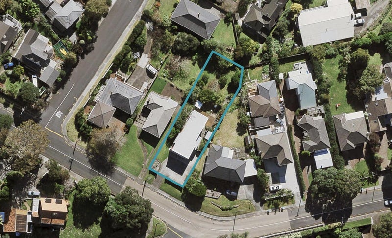 108 Carlton Street, Hillsborough, Auckland - Carousel 1