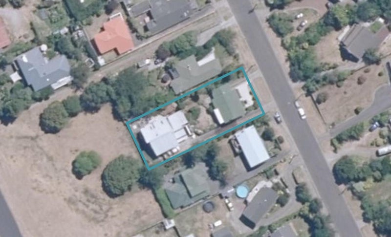 1//27 Sunset St, Hilltop, Taupo - Carousel 1