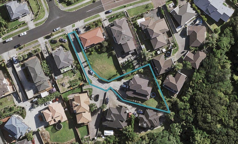 20 Vireya Court, Goodwood Heights, Auckland - Carousel 1