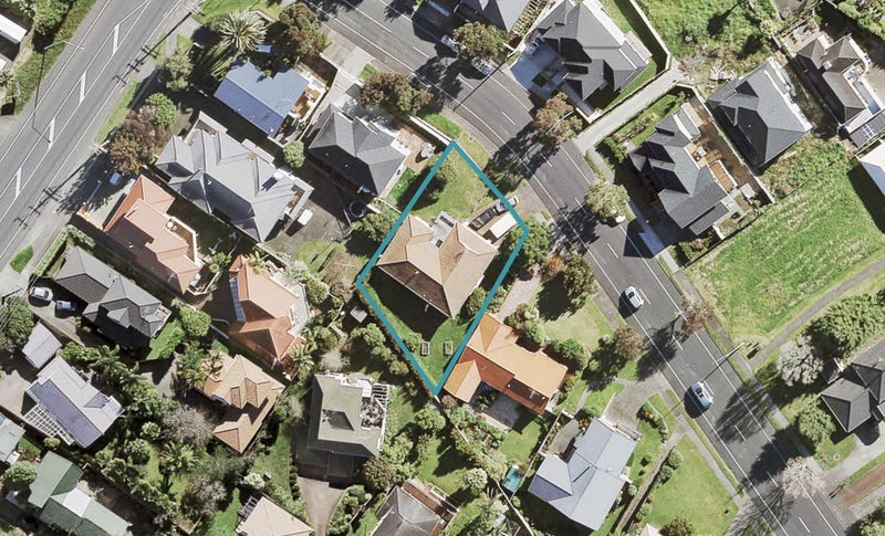 3 Marina View Drive, West Harbour, Auckland - Carousel 1
