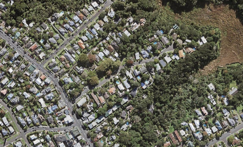 17 Glade Place, Birkenhead, Auckland - Carousel 1