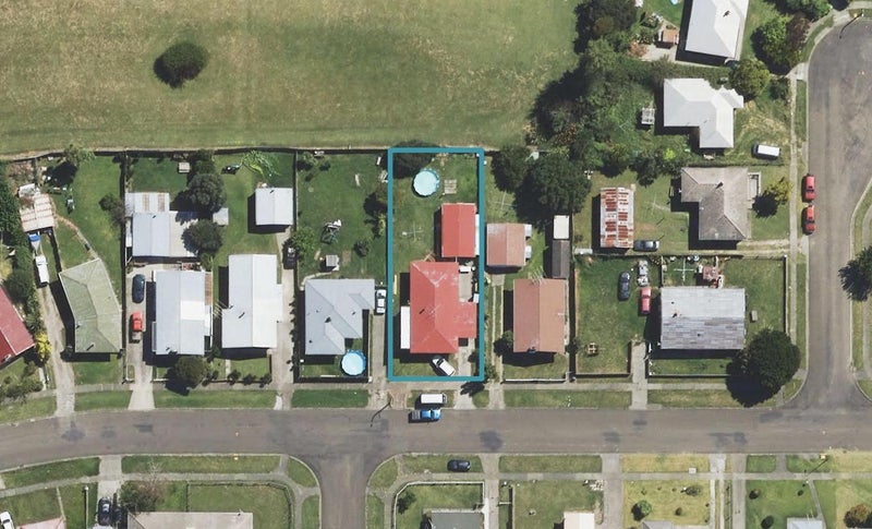 57 Dalton Street, Outer Kaiti, Gisborne - Carousel 1