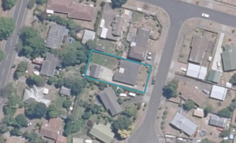 2 Anna Place, Hilltop, Taupo - Carousel 1