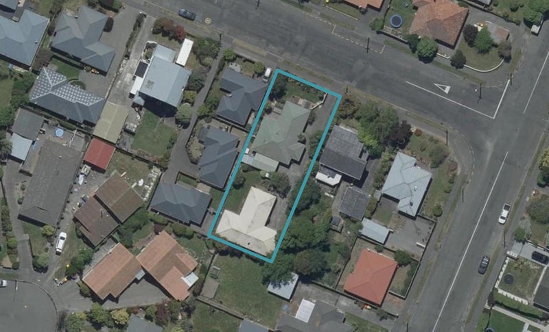 2/5 Bentley Street, Russley, Christchurch - Carousel 1