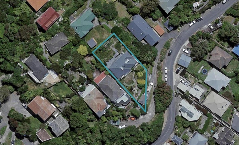36 Ariki Road, Hataitai, Wellington - Carousel 1