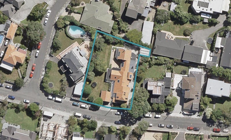 8 Troon Crescent, Boulcott, Lower Hutt - Carousel 1