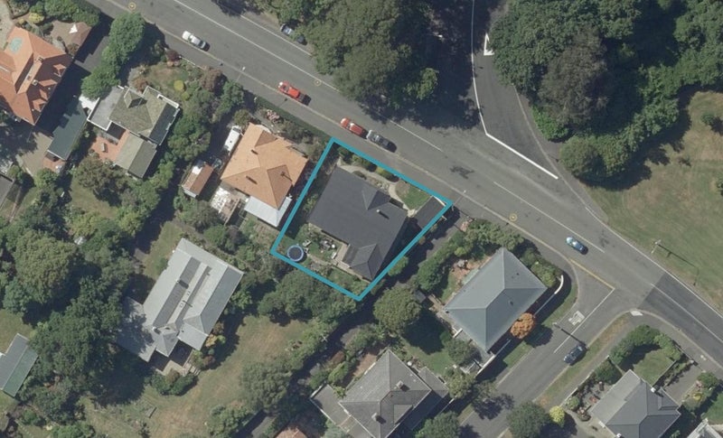 137 Eglinton Road, Mornington, Dunedin - Carousel 1