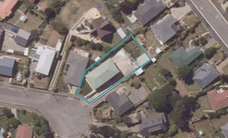 10 Burn Street, Holmes Hill, Oamaru - Carousel 1