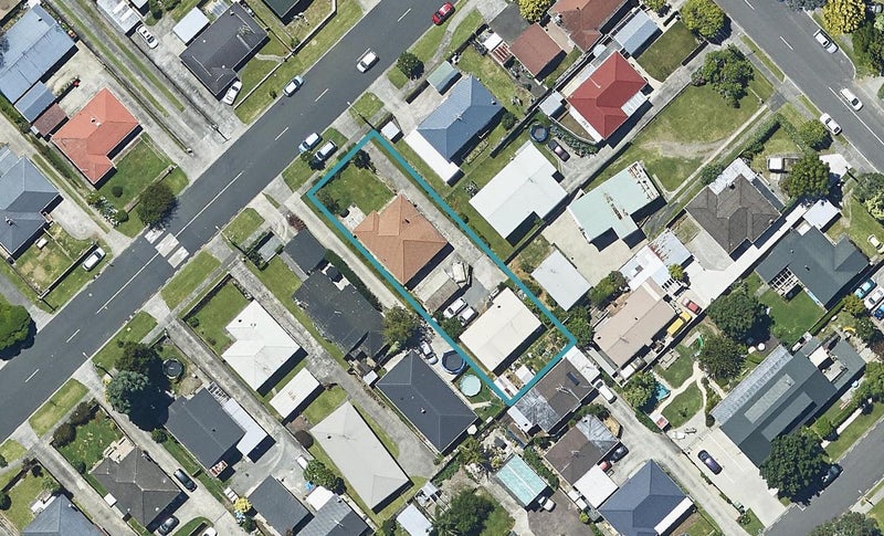 8A Watling Street, Gate Pa, Tauranga - Carousel 1
