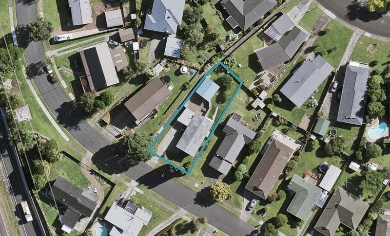 27 Barnhill Crescent, Pahurehure, Papakura - Carousel 1