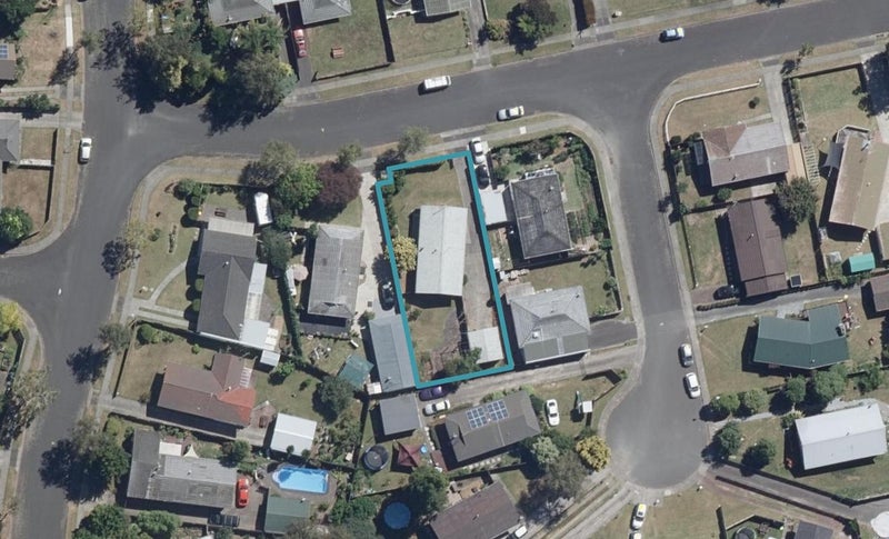 6 Cypress Crescent, Pukete, Hamilton - Carousel 1