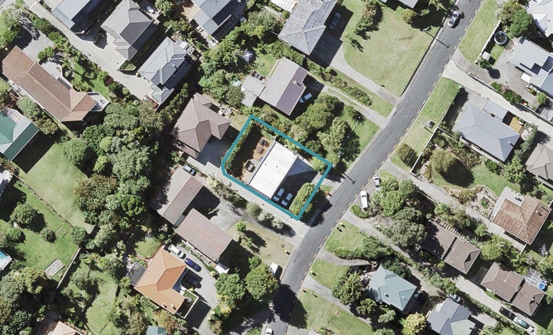 41 Nigel Road, Browns Bay, Auckland - Carousel 1