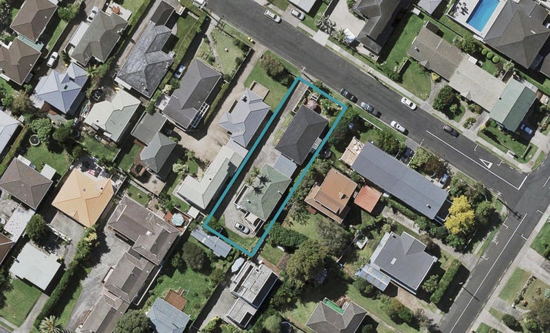 1/2 Walter Street, Hauraki, Auckland - Carousel 1