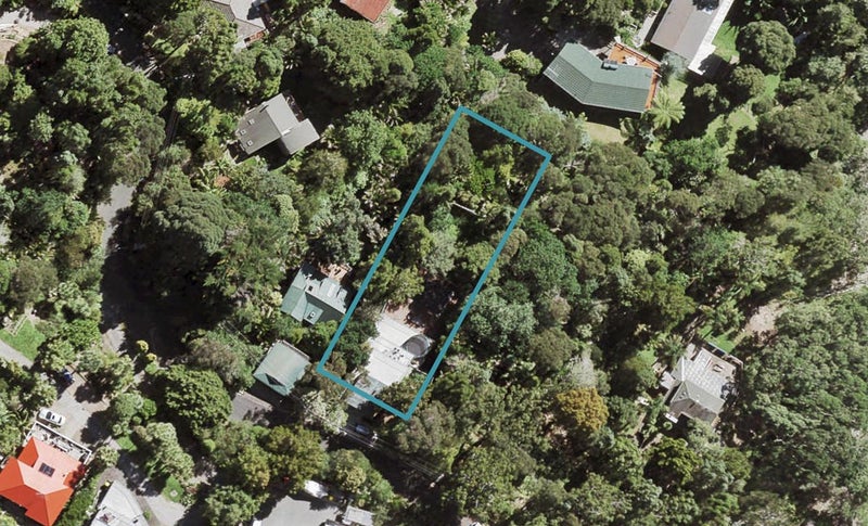 38 Paturoa Road, Titirangi, Auckland - Carousel 1