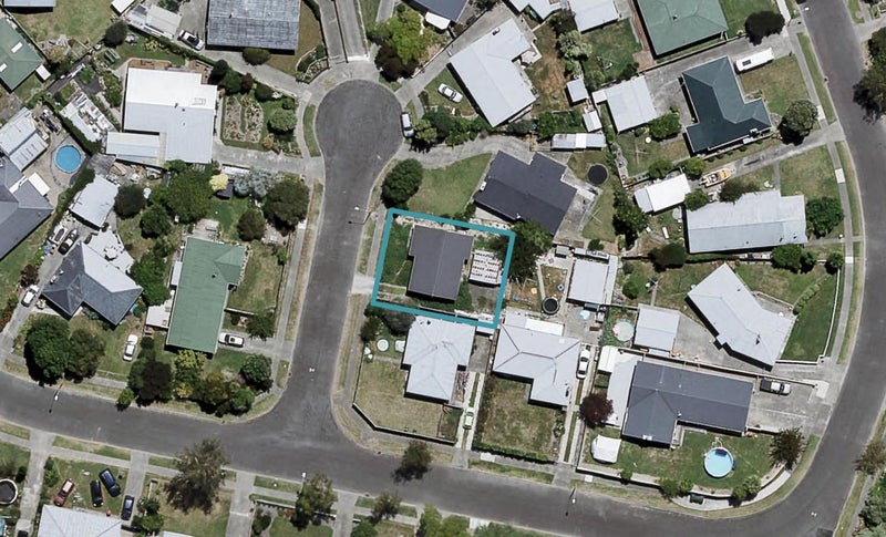 4 Cooksey Place, Pirimai, Napier - Carousel 1