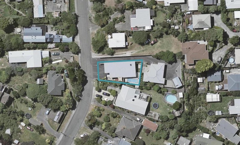 92A Glen Road, Raumati South, Paraparaumu - Carousel 1