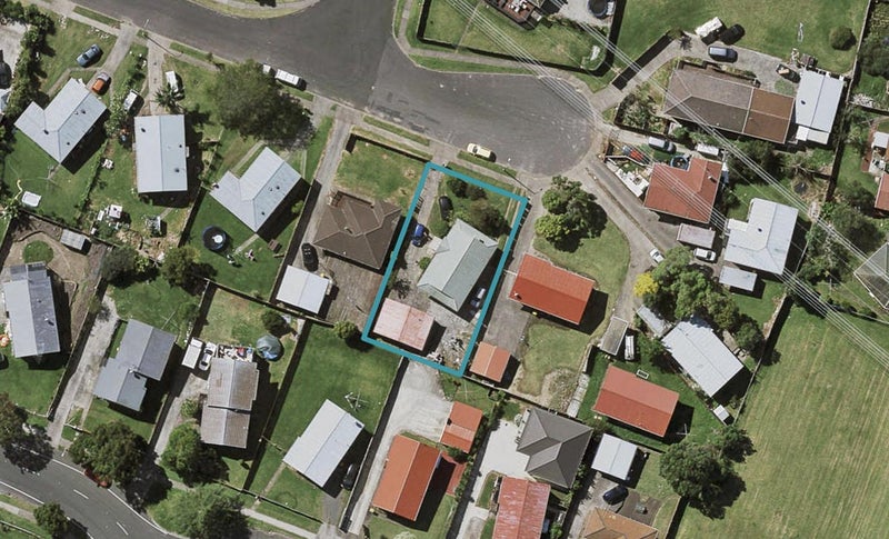 26 Darnell Crescent, Clover Park, Auckland - Carousel 1