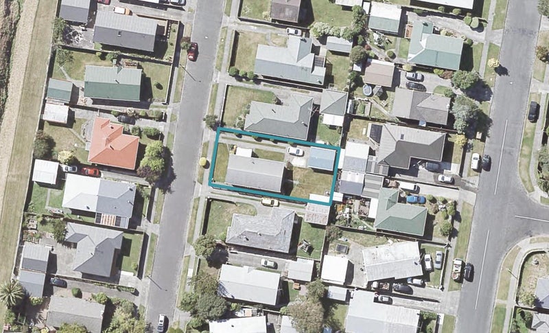 18 Momona Street, Wainuiomata, Lower Hutt - Carousel 1