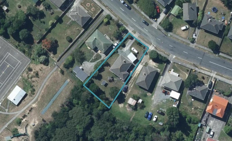 48 Mckillop Street, Ranui, Porirua - Carousel 1
