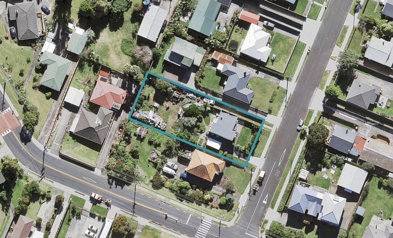 1/4 Copley Street, New Lynn, Auckland - Carousel 1