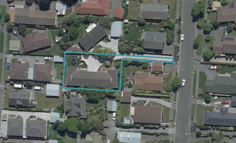 2/35 Dunbarton Street, Redwood, Christchurch - Carousel 1
