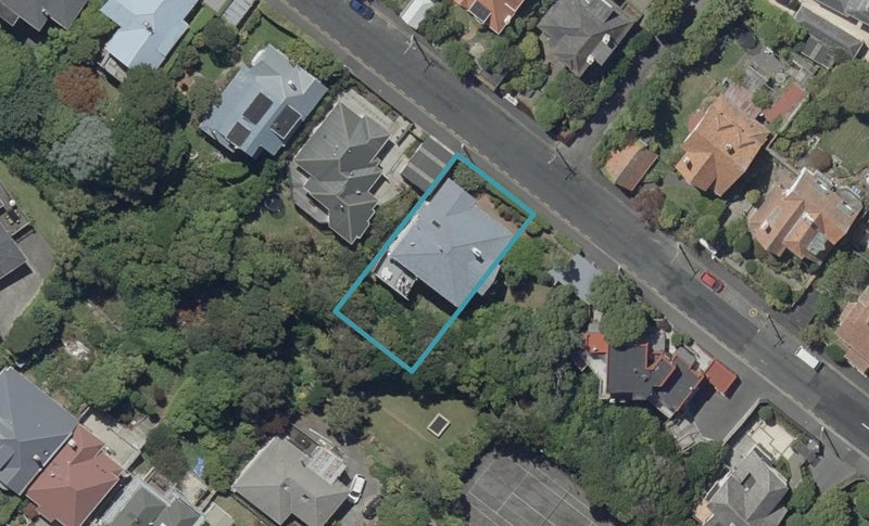 11 Lynwood Avenue, Maori Hill, Dunedin - Carousel 1